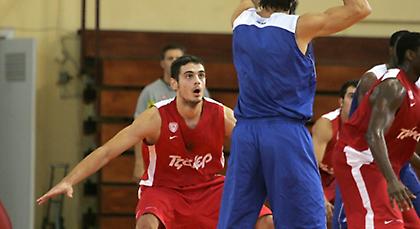 «Οι… έμπειροι ρούκι του Ολυμπιακού»