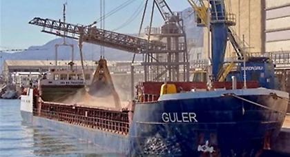 Προσάραξη φορτηγού πλοίου στην Κέρκυρα