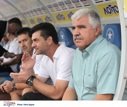 Προσέχει ο Παράσχος...