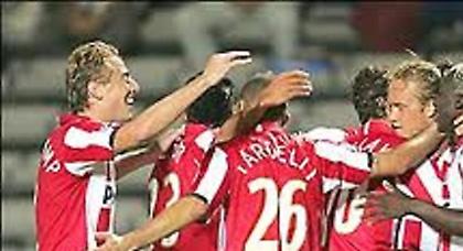 «Περίπατος» για Αϊντχόφεν, ζόρια για Αγιαξ, Αλκμααρ