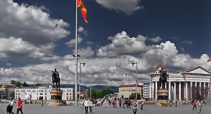 Οι θέσεις της Ελλάδας η βάση του προβλήματος της ονομασίας, λένε τα Σκόπια