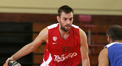 Η καλύτερη μεταγραφή είναι ο Μάντζαρης