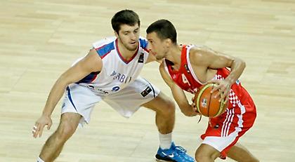 Πάει για αντι-Ούκιτς, «βλέπει» Μάρκοβιτς