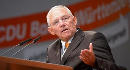 Spiegel: «Η απόγνωση του Σόιμπλε για την Ελλάδα»