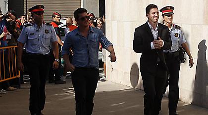 Μέσι φανατικά, μέχρι και στα… δικαστήρια