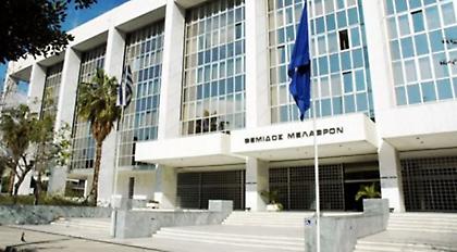 Στον Άρειο Πάγο κατευθύνονται βουλευτές της Χρυσής Αυγής