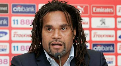 Καρεμπέ: «Μέσι ο καλύτερος…»