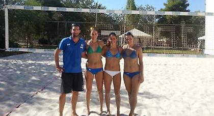 Επέστρεψε η Καραντάσιου!