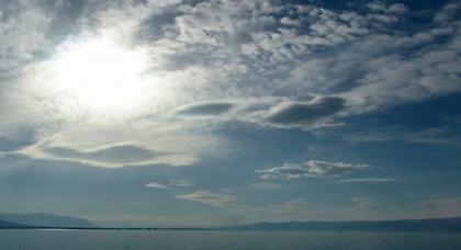 Ηλιοφάνεια με νεφώσεις σε όλη τη χώρα