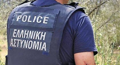 Και αστυνομικοί μπλεγμένοι με Χρυσή Αυγή