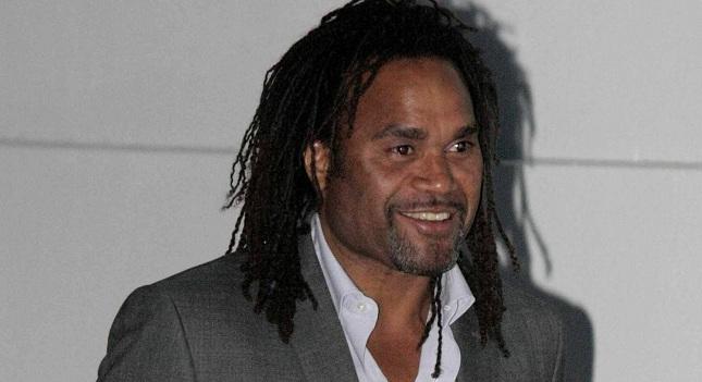 Στοχεύει ψηλά ο Καρεμπέ