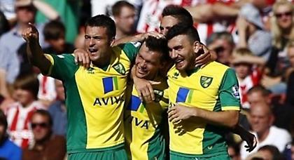 Τα «καναρίνια» ελεύθερα... πετούν! (video)