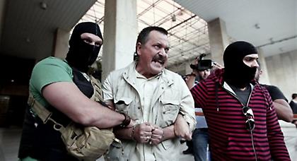 Πιστόλια και φωτογραφίες του Χίτλερ στο σπίτι του Χρήστου Παππά στα Γιάννενα