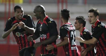 Έβγαλαν φτερά...