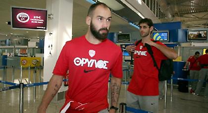 Επιτέλους… προσγειώθηκε ο Ολυμπιακός