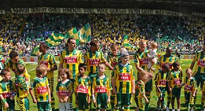 «Ανάσα» για Ντεν Χάαγκ