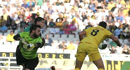 Μέσα ο Ντακόλ με Περιστέρι