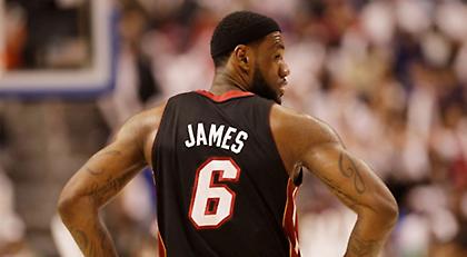 Κι άλλη πρωτιά για Λεμπρόν