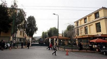 Ελεύθερος με περιοριστικούς όρους ο απόστρατος που εμπλέκεται στη δολοφονία Φύσσα