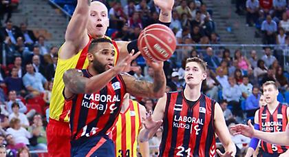 Πρόκριση για «Μπάρτσα», ντεμπούτο για «Παπ»