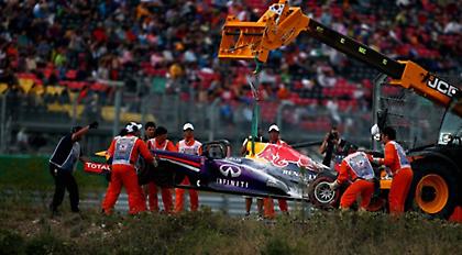 Δείτε τη Red Bull του Γουέμπερ να παίρνει φωτιά