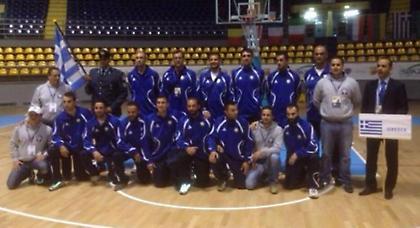 «Χρυσή» η Εθνική ενόπλων