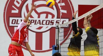 «Aτσάλινη» AEK στου Ρέντη