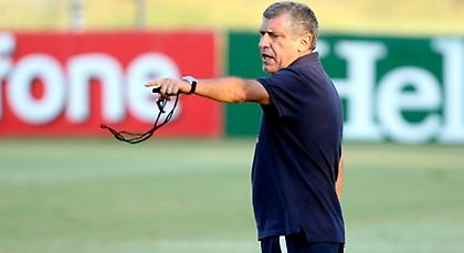 Αυτοί «πονοκεφαλιάζουν» τον Σάντος