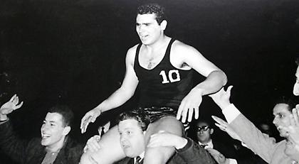 Συλλυπητήρια από ΑΕΚ για Αμερικάνο