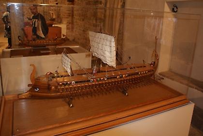 Ταξίδι στα Κύματα της Ιστορίας στο Φετιχιέ Τζαμί Ναυπάκτου