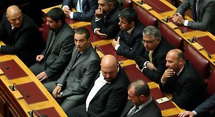 H Βουλή αποφασίζει σήμερα για τη Χρυσή Αυγή