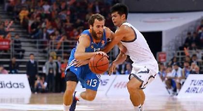 Big in China η Ρεάλ