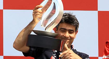 «Αθόρυβη» ενίσχυση στη McLaren