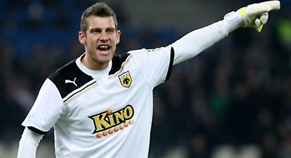 Ένας παλιόφιλος... είδε την ΑΕΚ