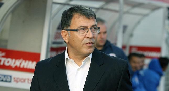 Περιμένει δύο ο Λεμονής