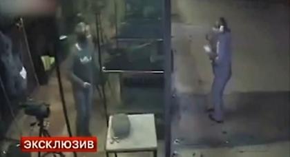 Τραγωδία: 12χρονος σκότωσε φίλο της μητέρας του (video)