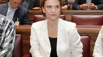 Αποδοκίμασαν την Ρεπούση