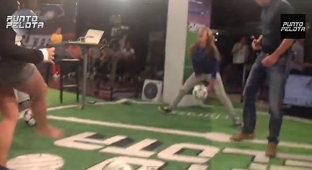 Ευτυχώς δεν πέτυχε… άντρα (video)