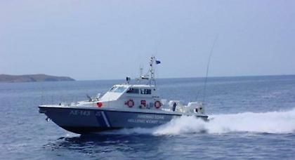 Νεκρός άνδρας στη Σαλαμίνα μετά από βύθιση λέμβου