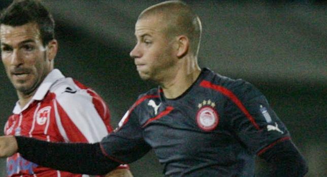 Ετοιμάζεται να «κρεμαστεί» ο Βάις (pics)