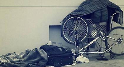 Έβγα χέστρα μου, να δεις τον κατρουλή σου