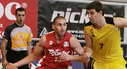 Ο Λοτζέσκι δεν κάνει… αγγαρείες