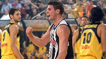 Μπόγρης: «Ο ΠΑΟΚ δεν… ευνουχίζει»