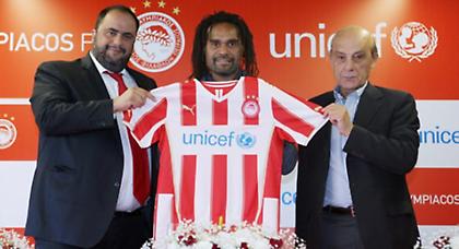 Η Ελλάδα που αντιστέκεται και βοηθάει...