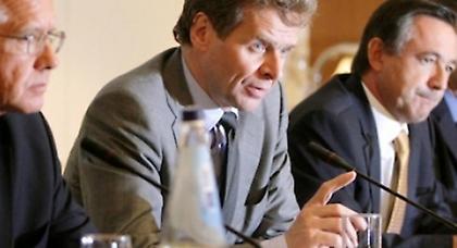 Μονόδρομος η ρήξη με τους «χαρτογιακάδες» της Τρόϊκας;