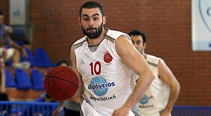 «Το κάνω από την αγάπη για το μπάσκετ…»