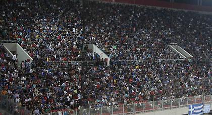 «Γαλανόλευκος» ξεσηκωμός