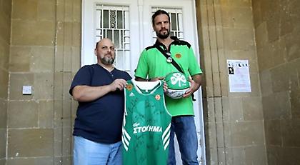 Το ανθρώπινο πρόσωπο του εξάστερου