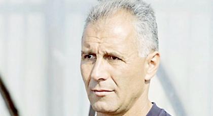 Ξαφνικά... τέλος ο Λάμπρου