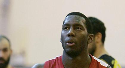 Ντάνστον: «Φαίνεται ότι βελτιωνόμαστε σε κάθε ματς»